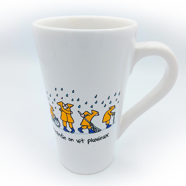 [237HE-08] Chope conique Pluvieux